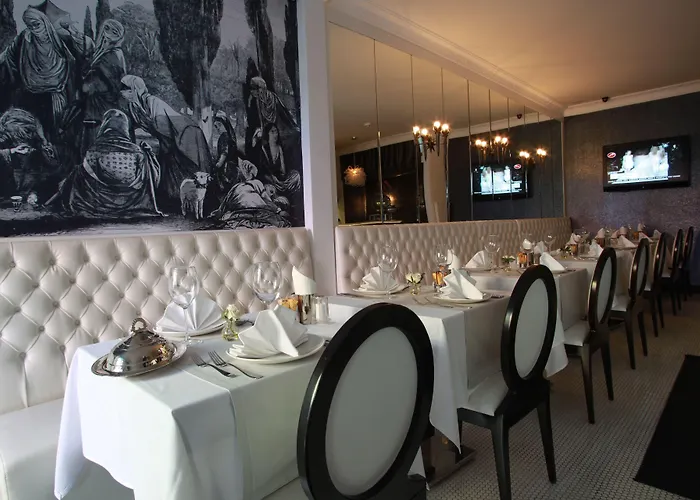 Ξενοδοχείο Tria Elegance 4*