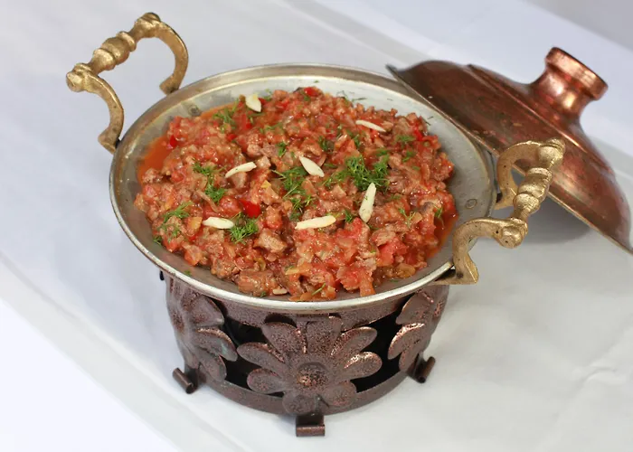 Ξενοδοχείο Tria Elegance